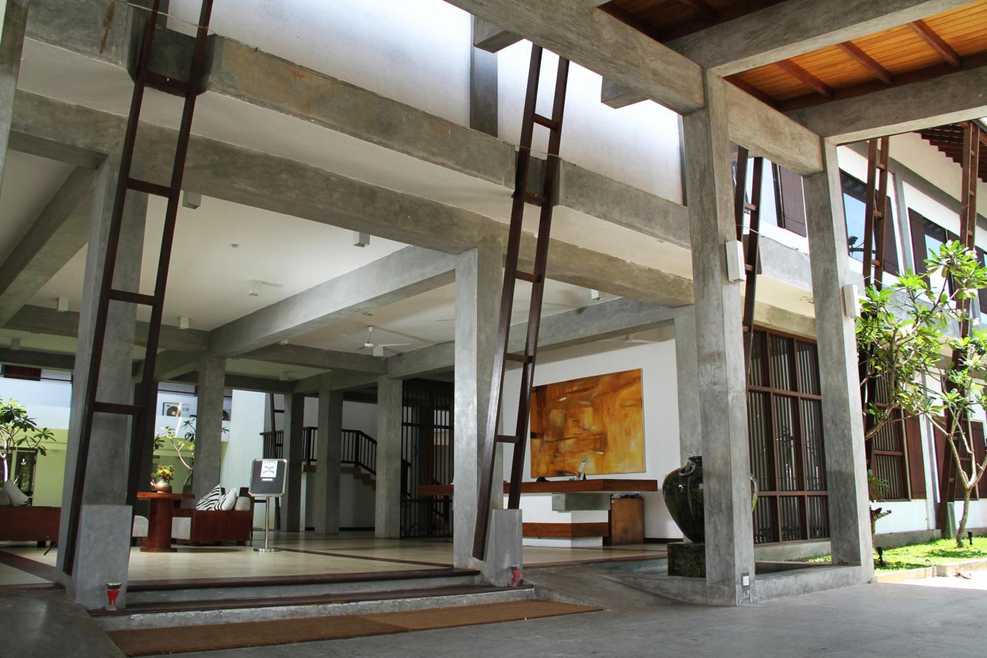 Goldi Sands Hotel Негомбо Экстерьер фото