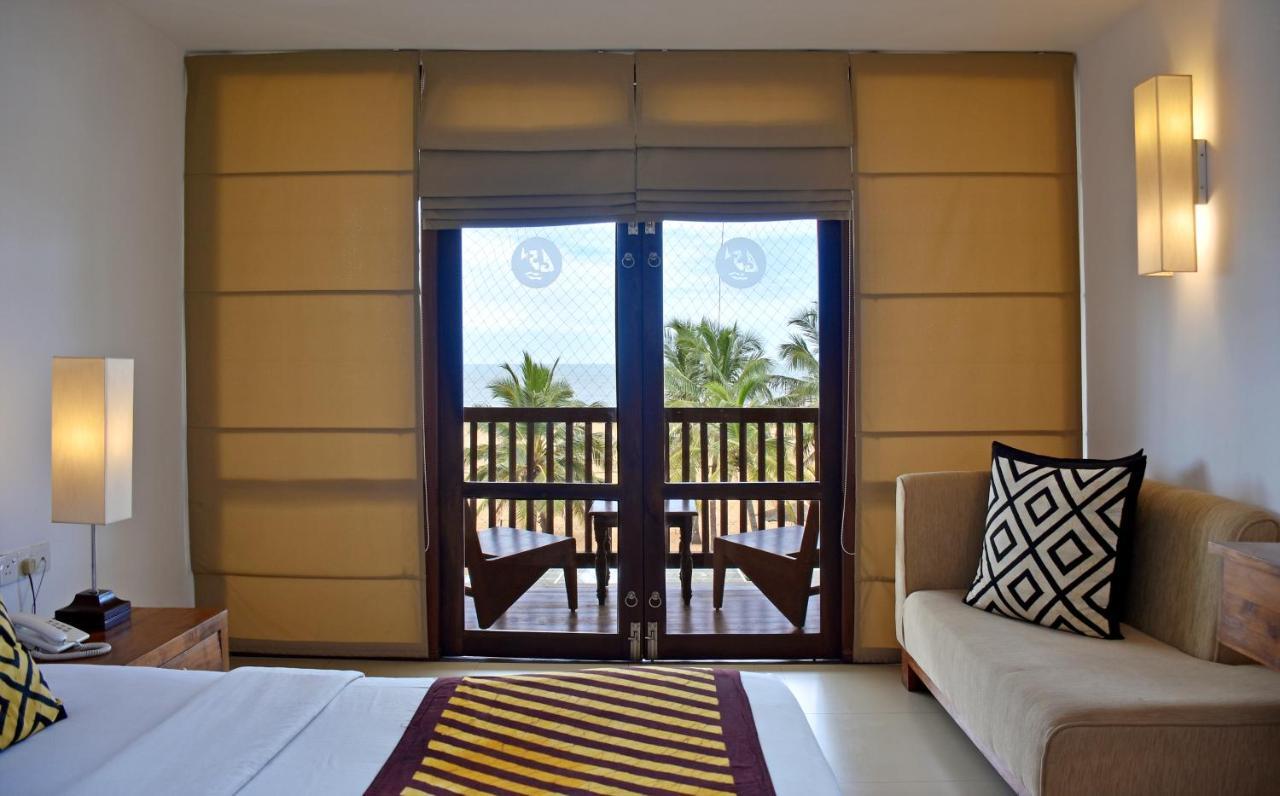 Goldi Sands Hotel Негомбо Экстерьер фото